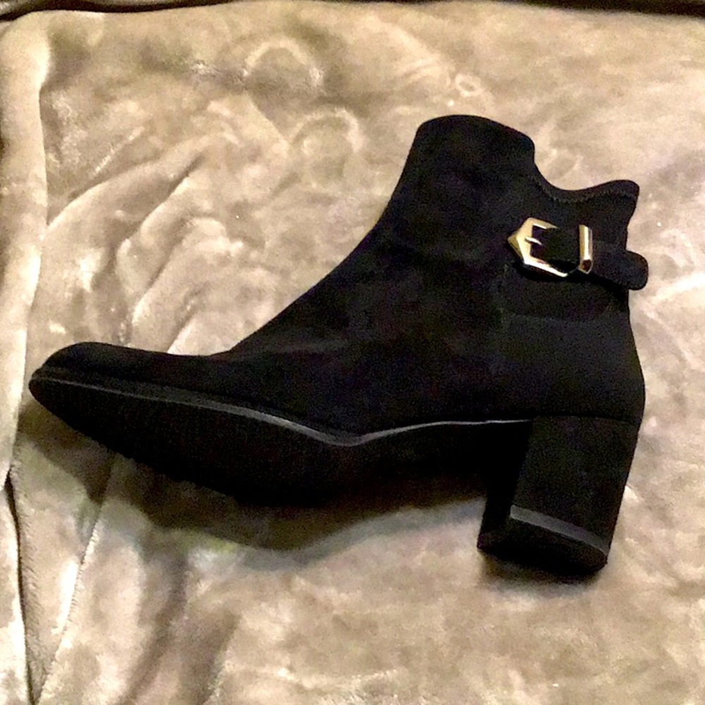 Stuart Weizmann boots new never worn